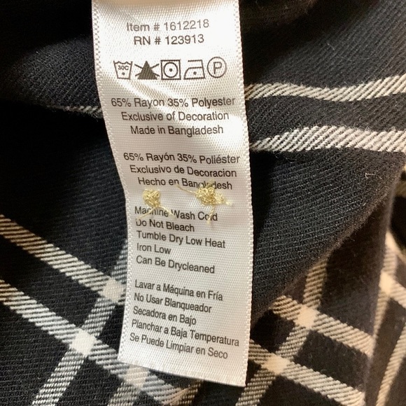 JACHS GIRLFRIEND FLANNEL BUTTON UP - Picture 8 of 9